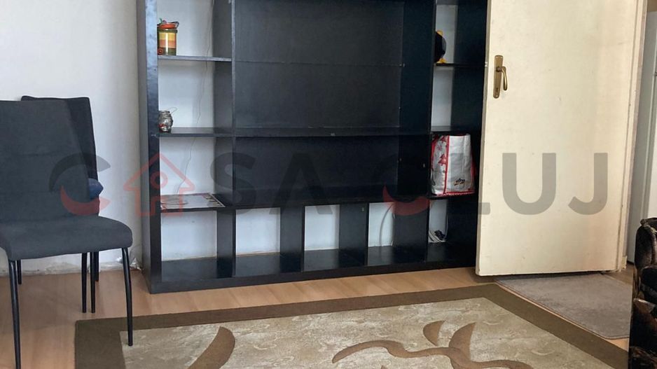 Vand apartament 3 camere, semidecomandat, Manastur, Str. Parang, 120000 Euro - Poză 1