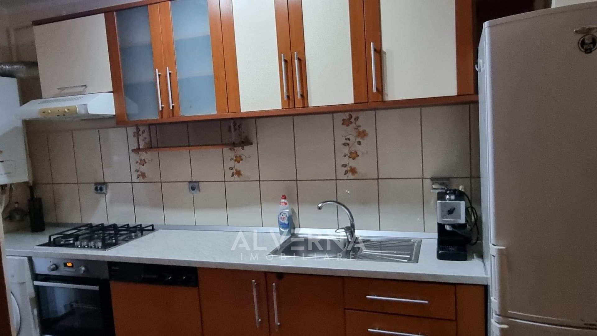 Comision 0%! Apartament 2 camere, 51mp, parcare, 2 balcoane, Eroilor - Poză 7
