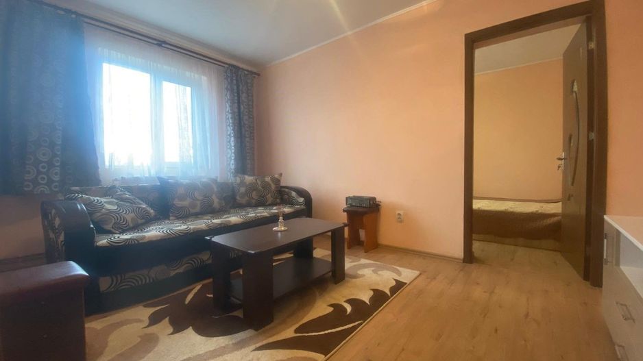 Aproape de Piata 1 Mai! Inchiriere apartament -2 camere-Targoviste-M8 - Poză 1