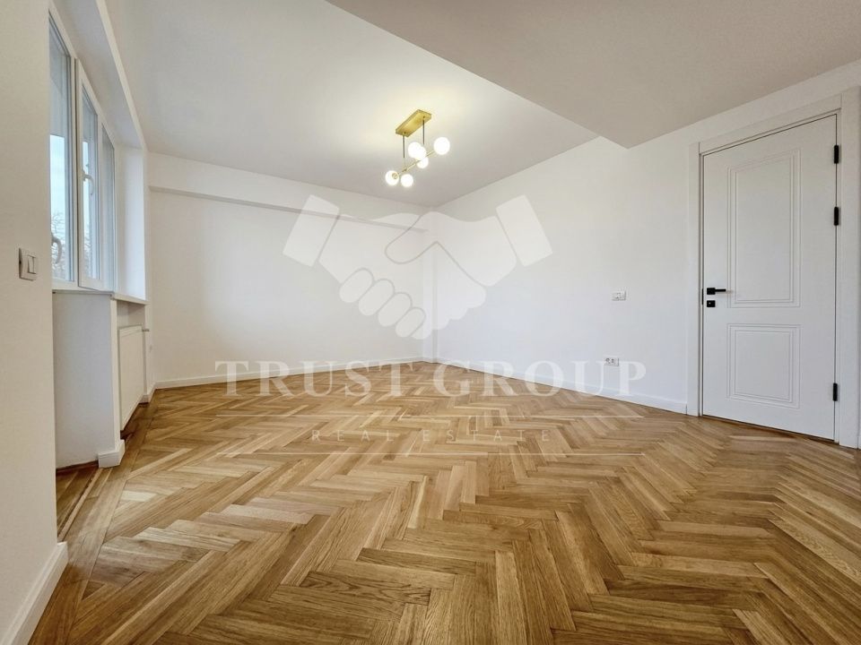 Apartament 3 camere Armeneasca | Renovat complet - Poză 2