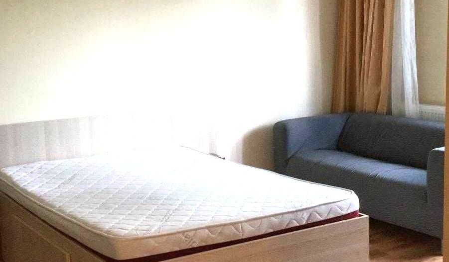Vând 🏢 Garsonieră 40 mp | Colentina – Radovanu | Bloc Reabilitat - Poză 1
