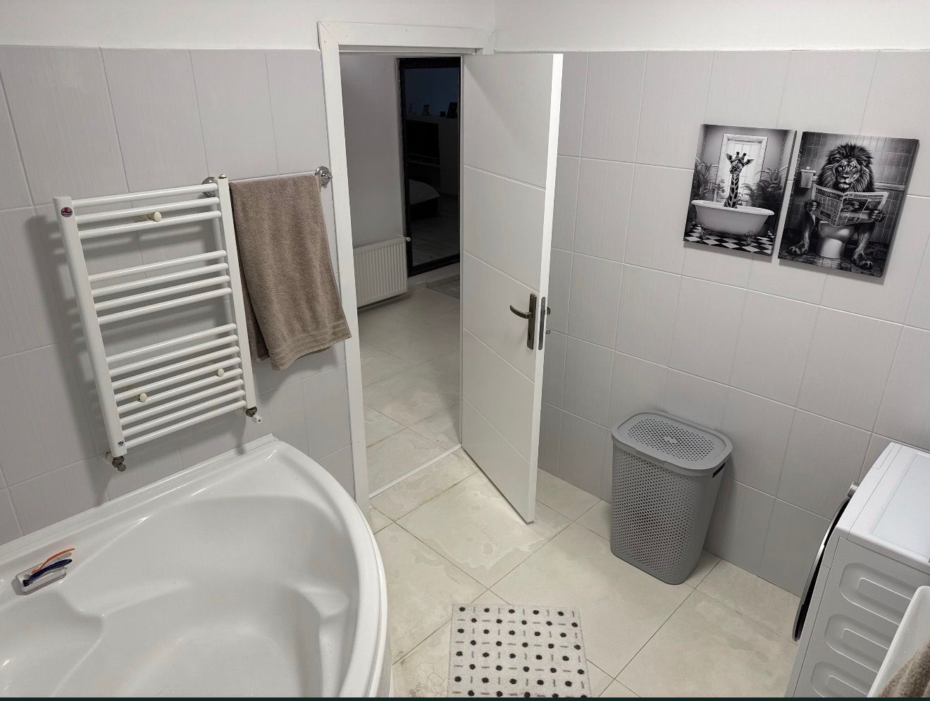 2 Camere I Parcare inclusa I Aparatorii Patriei - Poză 1