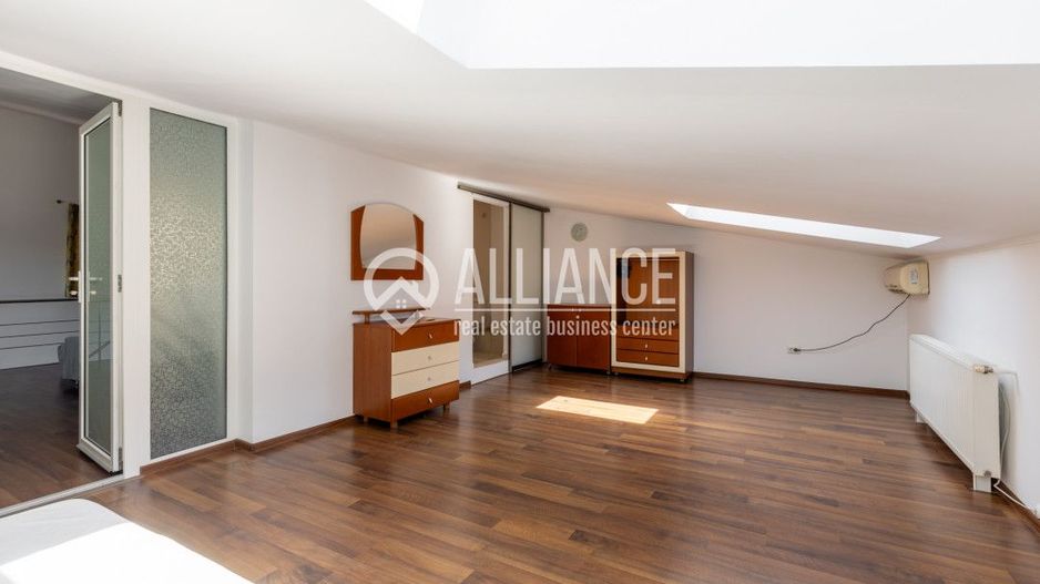 Mamaia Nord - Duplex 5 camere in Vila mobilat,utilat-Constanta - Poză 16