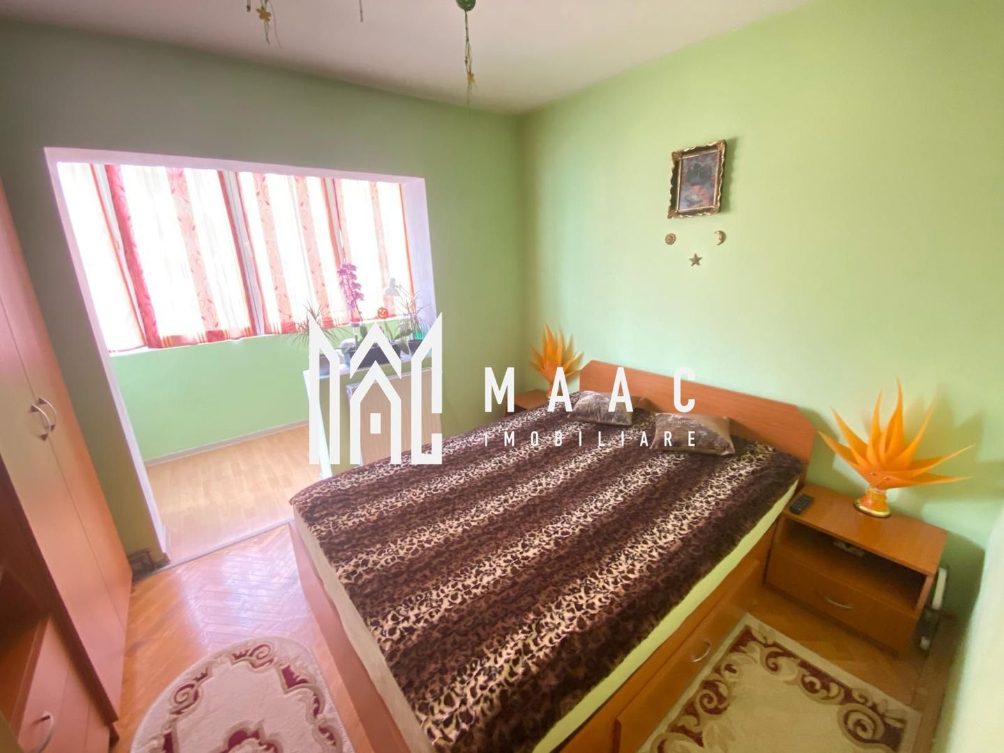 Apartament 3 camere | Etaj intermediar | Balcon | Lift | Vasile Aaron - Poză 1