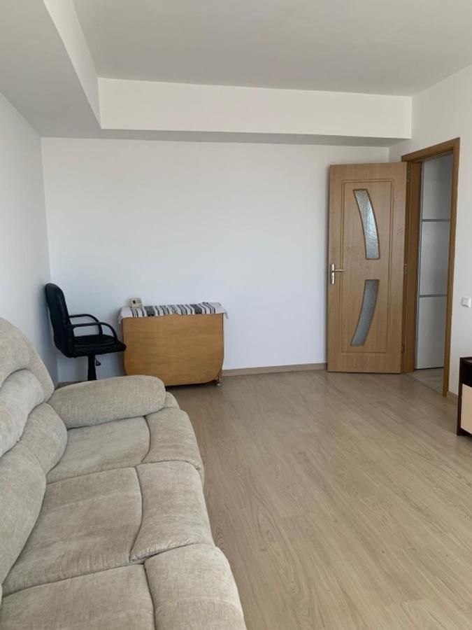 Apartament superb cu trei camere, Aparatorii Patriei, 124.000 € - Poză 5
