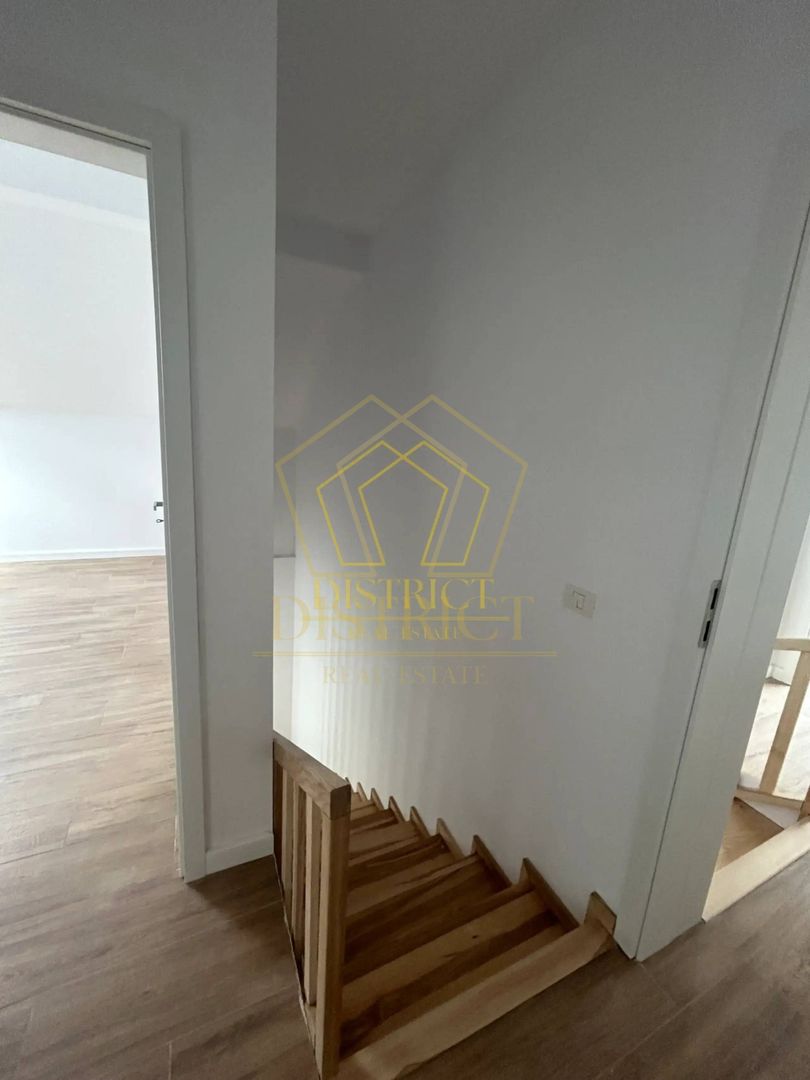 Triplex spatios cu 3 camere I Circumvalatiunii - Poză 5