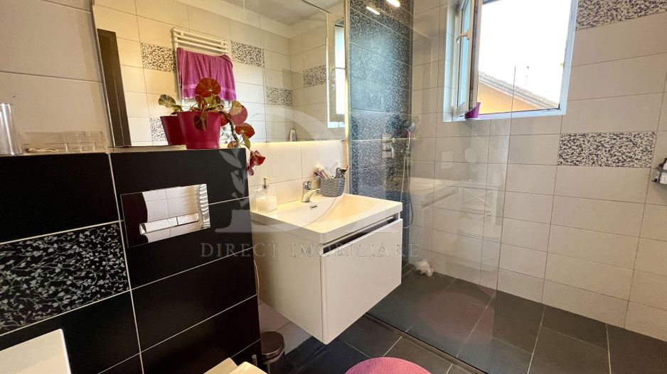 Apartament trei camere / Etaj intermediar / Zona Florilor - Poză 11