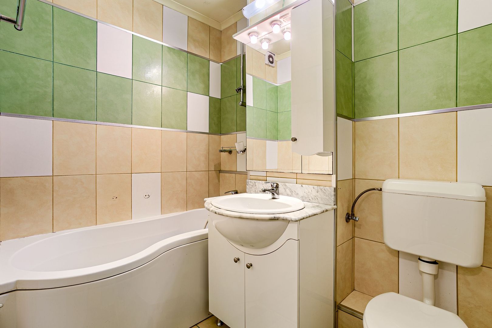 VÂNDUT!!! Apartament Samantha cu 3 camere, Zona Polivalentă - Poză 15
