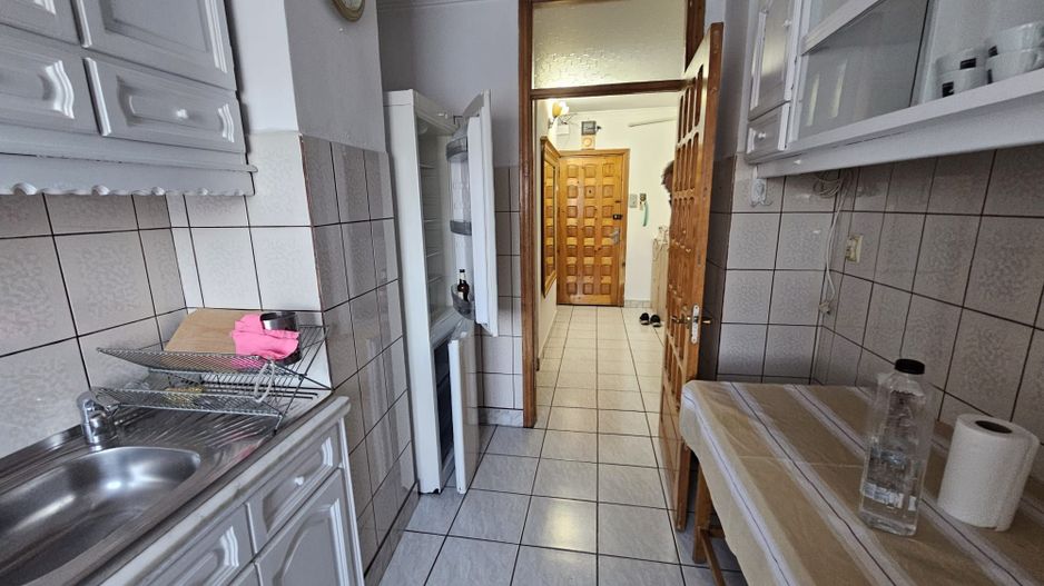 Apartament 3 camere, etaj 2, Zona Auchan Gavana - Poză 6
