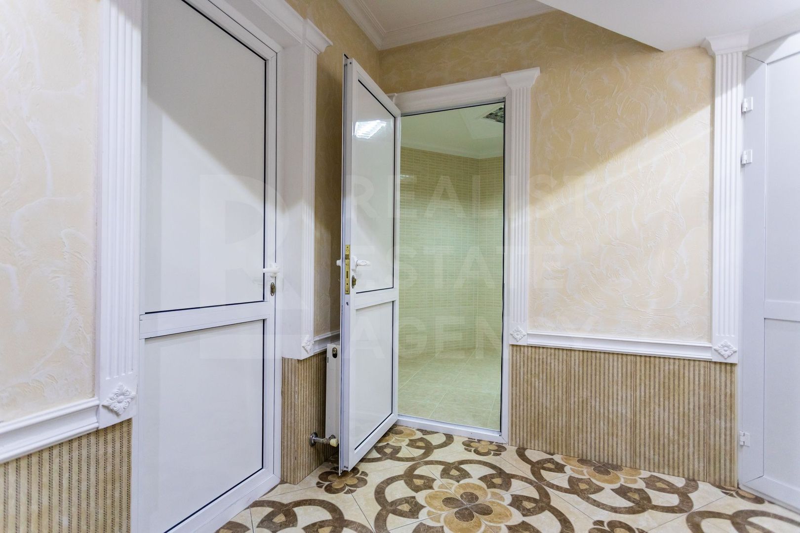 Chirie spațiu comercial 88mp, Flacra - Poză 4