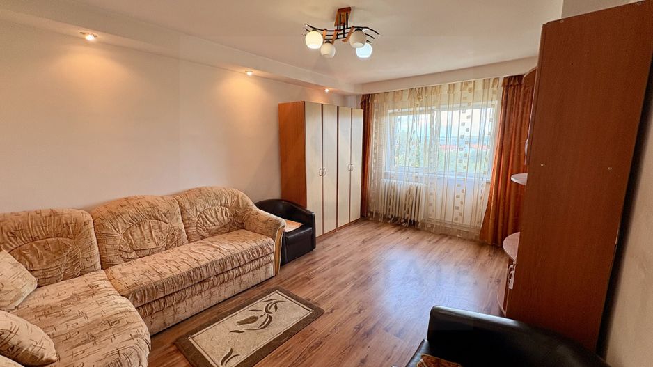 Apartament 2 camere decomandat cu balcon și pivniță în Vasile Aaron - Poză 12