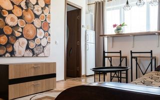 Apartament 2 camere | Balcon | 50 MPU | Lift |  Mihai Viteazul - Poză 1