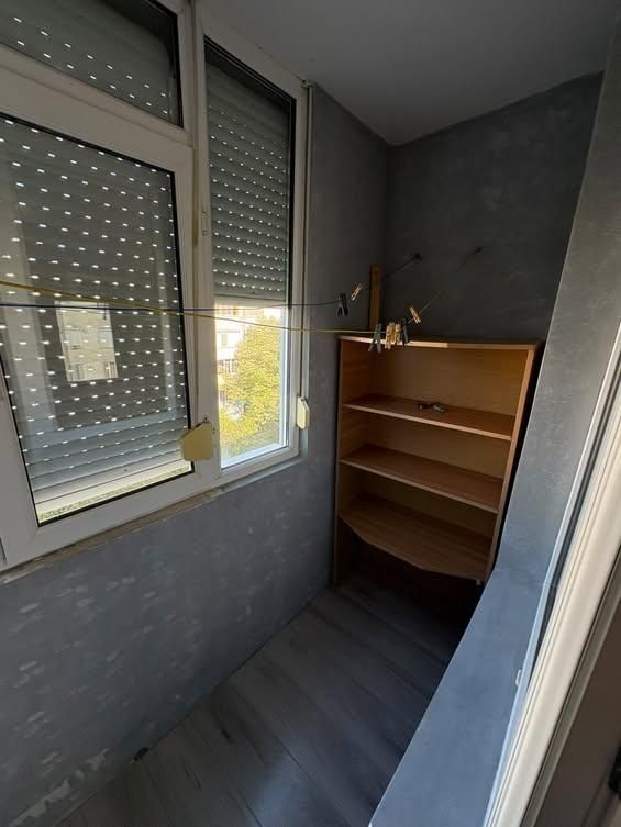 Inchiriez apartament in Micro 19, 2 camere semidecomandat - Poză 5