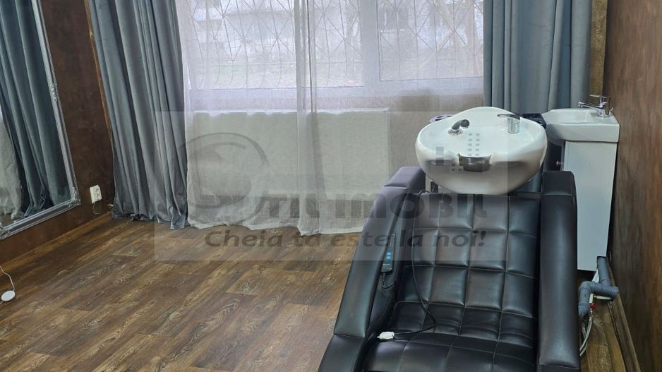 Spațiu comercial 48 mp Podu Roș - 135.000 € - Poză 3