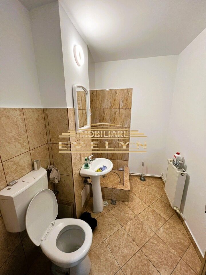 De Inchiriat spatiu comercial, zona Calea Nationala ( Scoala Nr. 11 ), pret 400 euro negociabil - Poză 5