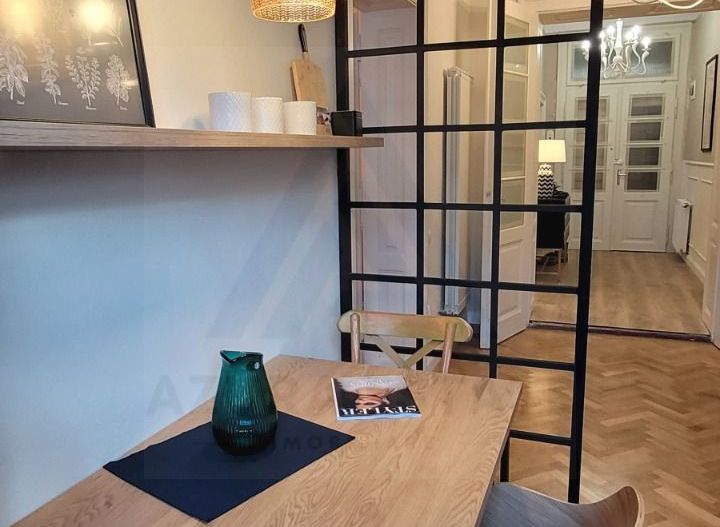Apartament 2 camere 72 mp utili parter inalt parcare Centrul Istoric - Poză 5