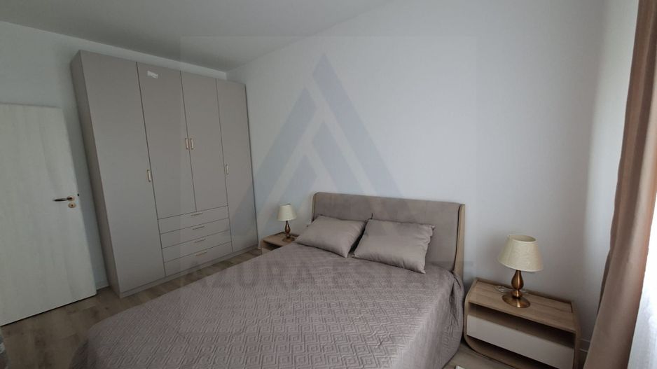 Apartament lux prima inchiriere 3 camere 76mp utili si boxa Selimbar - Poză 4