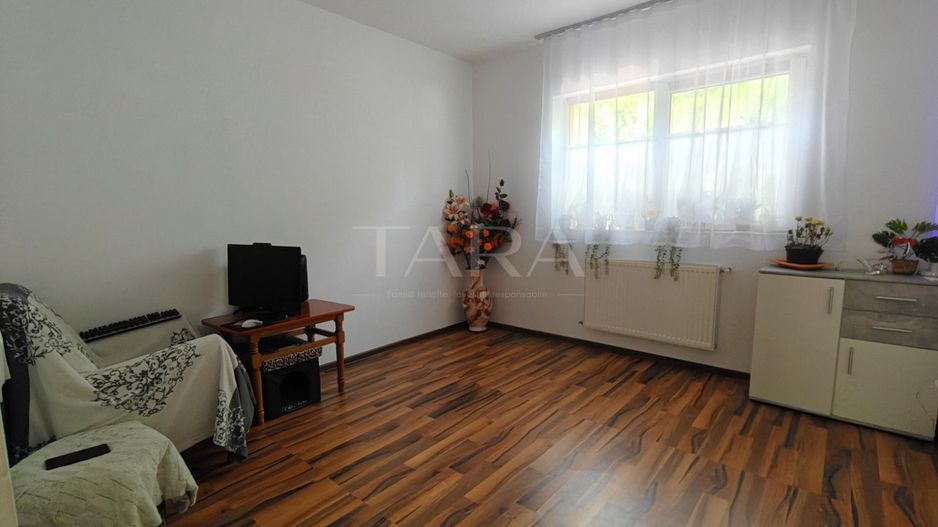Apartament cu 3 camere și 2 parcări, curte comună, lângă pădure. - Poză 4