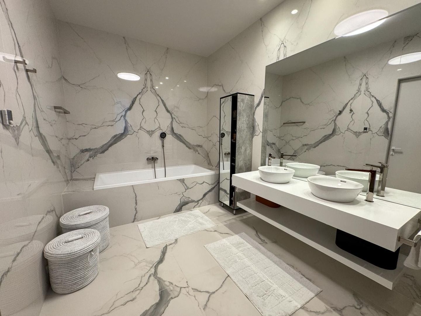 Rafinament și Confort Absolut – 4 Camere în Rahmaninov Residence - Poză 9