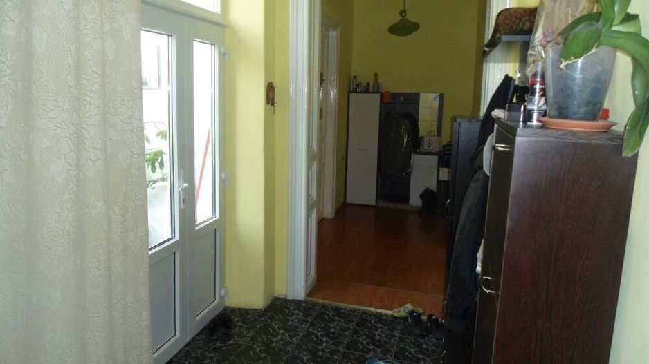 Apartament 5 camere zona Sinaia - cladire istorica - Poză 6