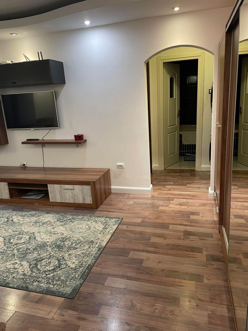 Apartament 3 camere renovat in bloc anvelopat, Gorjului, Militari - Poză 2