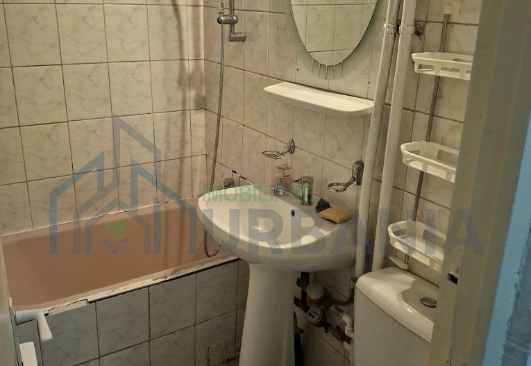 # inchiriez - Poză 6