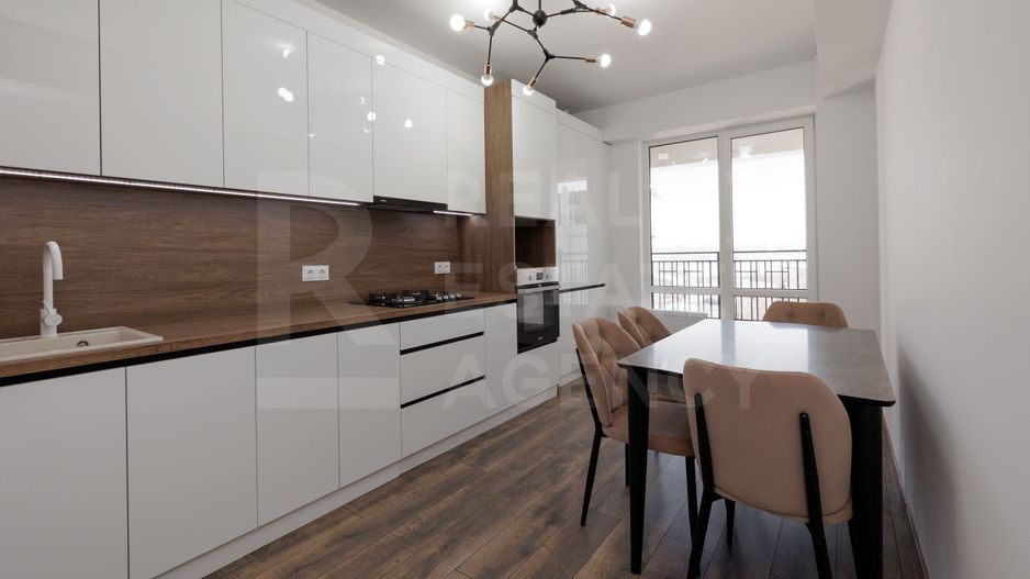 Vânzare, apartament, 2 camere,  str. Calea Ieșilor, Sculeni. - Poză 6