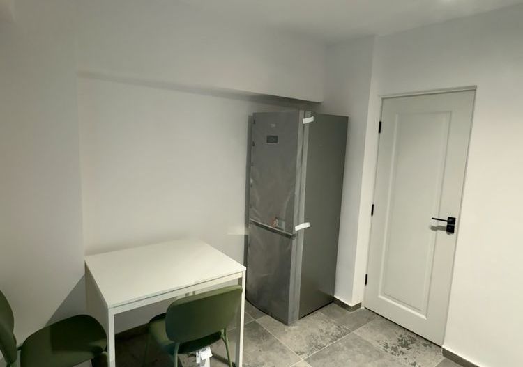 De Inchiriat Garsoniera spatioasa  Calea Calarasilor - Poză 4