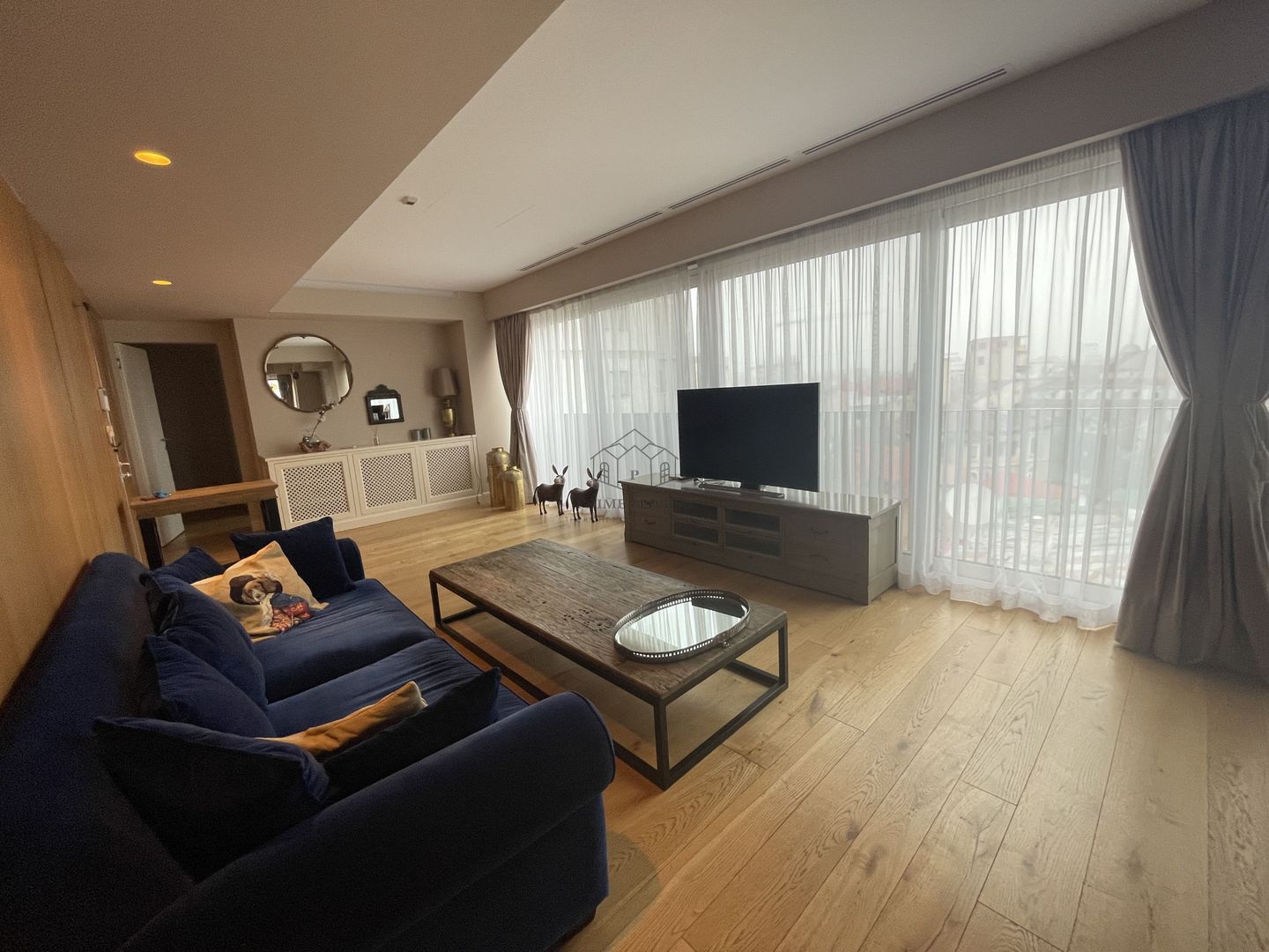 APARTAMENT ULTRACENTRAL DE LUX CU 4 CAMERE LA INCHIRIERE IN COMPLEX - Poză 1