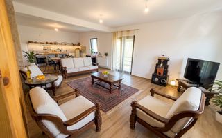 Casă individuala modernă in Tărtășești - Poză 2