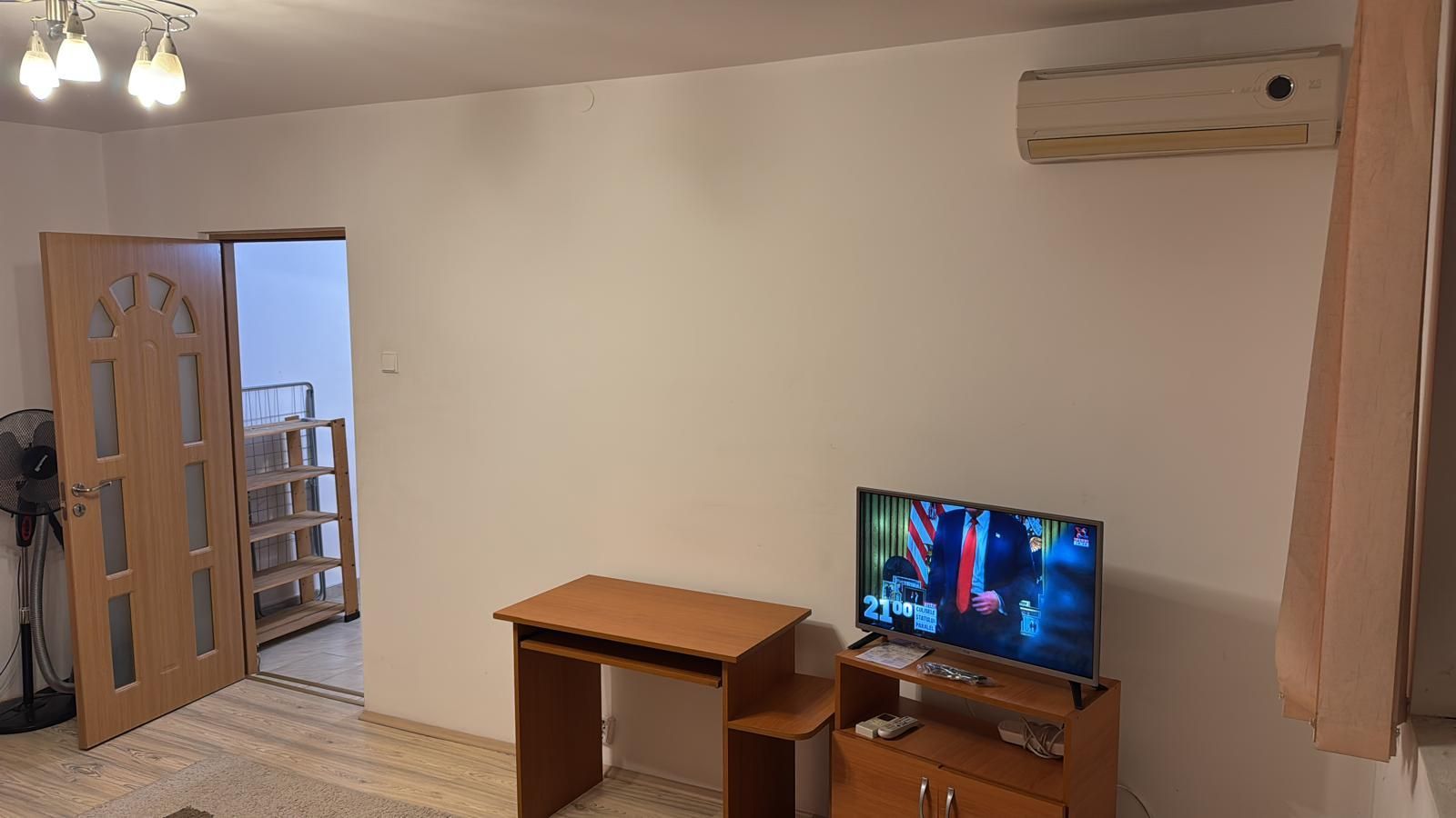 OFERTĂ! Apartament 2 camere decomandat, etaj 4, renovat, metrou 1 Decembrie 1918 - Poză 8