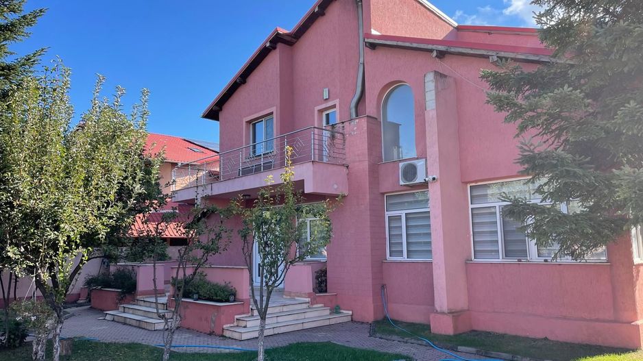 Vila superba 5 camere Pipera  I Erou Iancu Nicolae I  Stradala - Poză 10