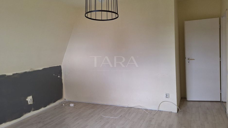 Casa de vanzare cu 6 camere in cartierul Andrei Muresanu - Poză 16