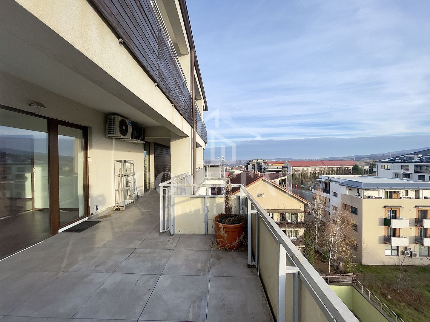 Penthouse cu 4 camere Bună Ziua zona Bonjour - Poză 15