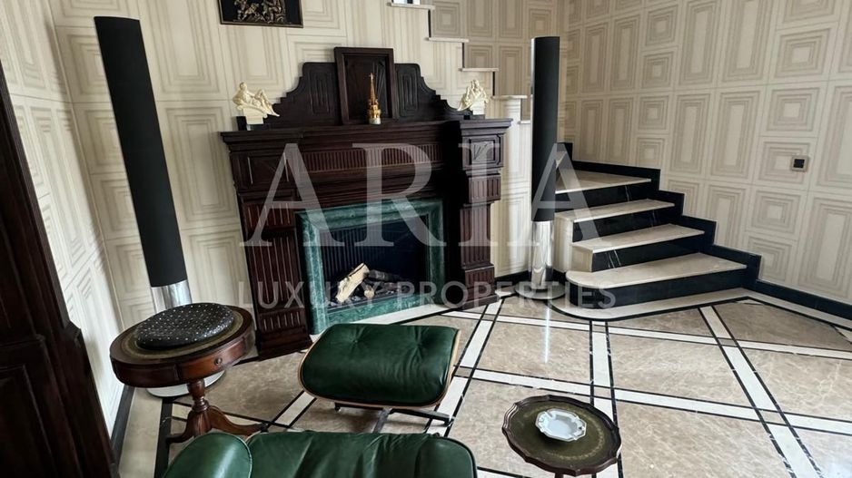 Refined living în centrul istoric al Bucureștiului - Poză 4