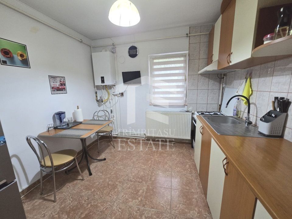 INEL I - Apartament cu centrala pe gaz, loc de parcare si pod de 60 mp - Poză 24