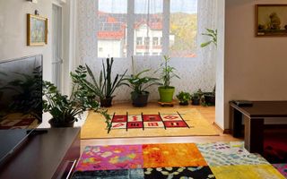 Apartament 3 camere spațios, ultracentral, etaj 4, mobilat și utilat - Poză 4