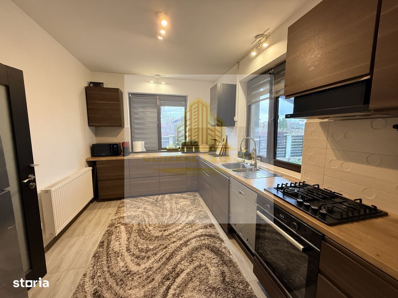 Duplex 100mp, pozitionat central, curte proprie, proprietar - Poză 5