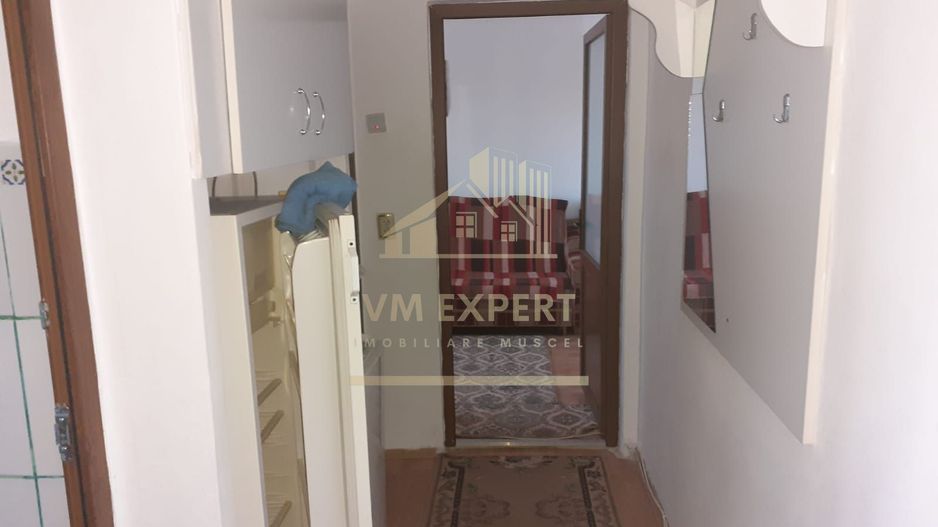 APARTAMENT 3 CAMERE, ETAJ 3, VISOI, CAMPULUNG - Poză 2