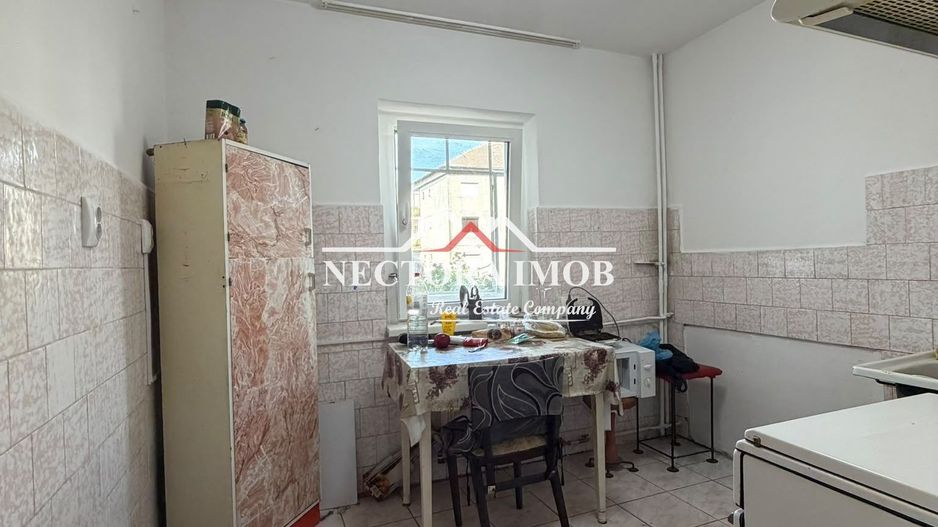 NECTORA IMOB-Apartament 3 camere, 2 bai, Str. Aluminei, Etaj 2, Balcon - Poză 8