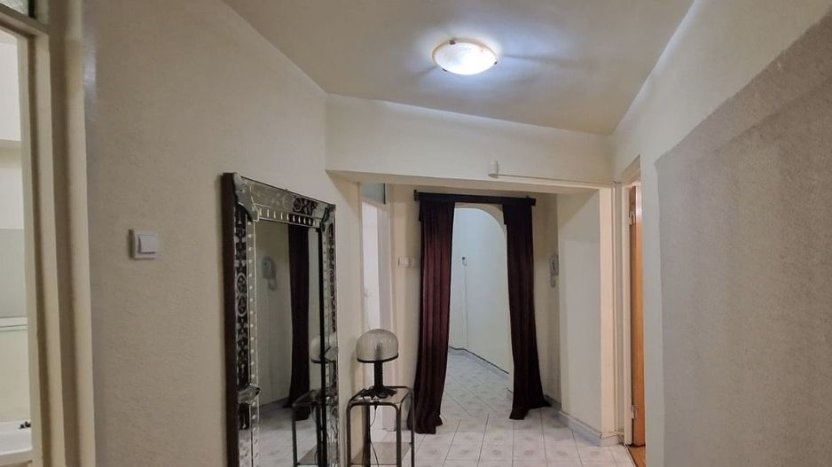 Apartament cu trei camere de vanzare, Calea Mosilor, 175,000€ - Poză 1