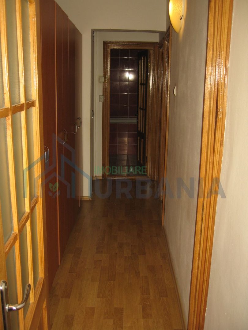 Cameră de închiriat în apartament 3 camere, zona Nicolina 2, prima stație Podu Roș, Iași - Poză 4