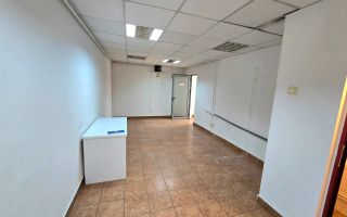 Spațiu Comercial, 55mp, Zona Liceului Militar - Poză 2