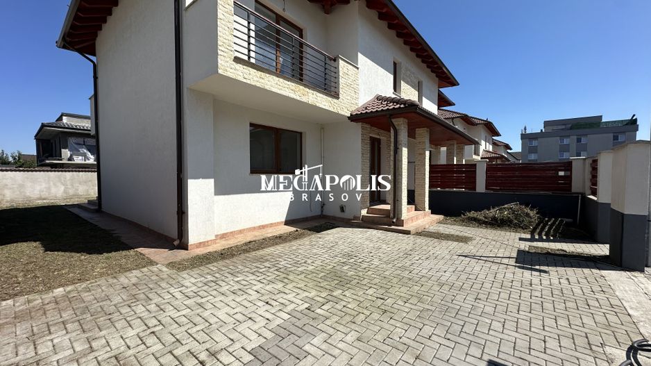 Intrarea in Sanpetru / Cartier Privat / Credit - Poză 8