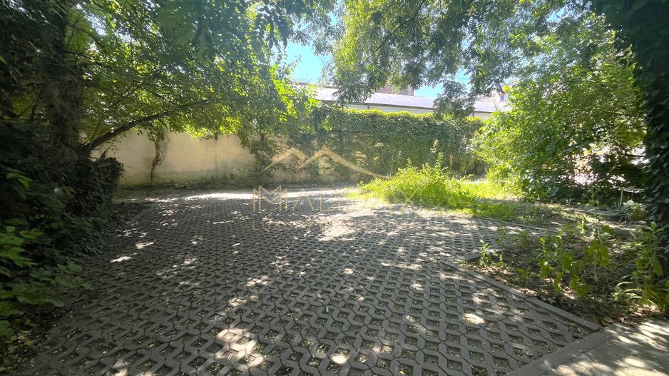 Apartament parter Piața Romană | 5 camere | Curte | 8 Locuri de Parcare - Poză 24