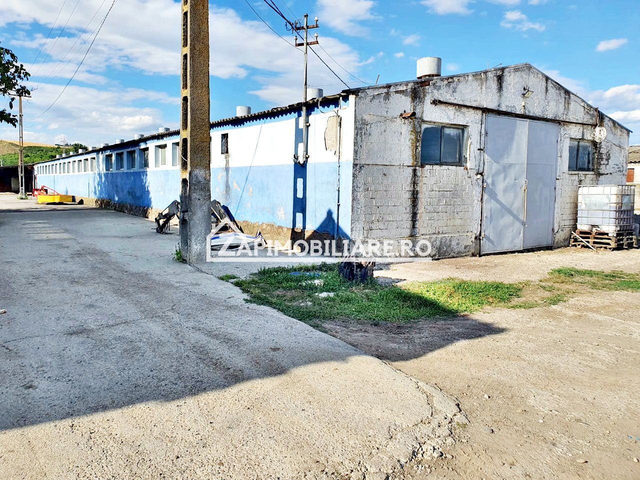 Hale cu suprafete utile de 832 mp si 578 mp. birouri 187 mp - Poză 2