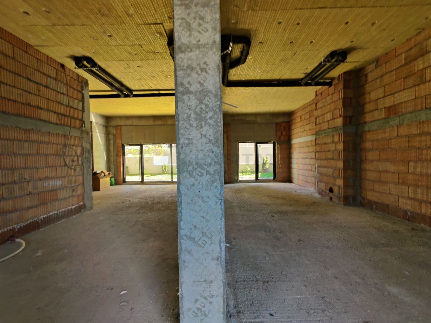 Spatiu comercial Complex Vivenda, disponibil imediat - Poză 6