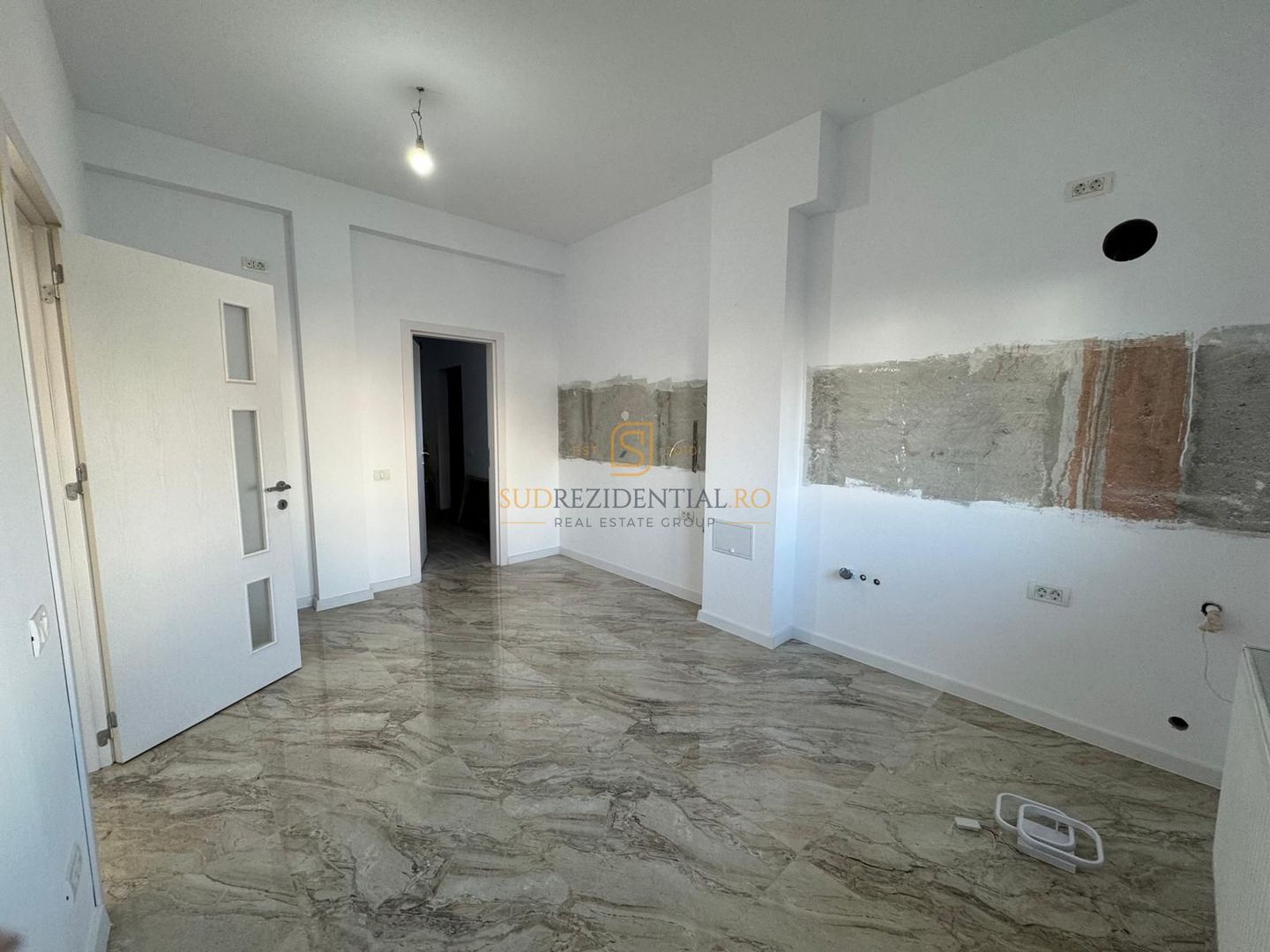 Vila Tip Duplex, mutare imediată, teren 209 mp, comision zero. - Poză 8