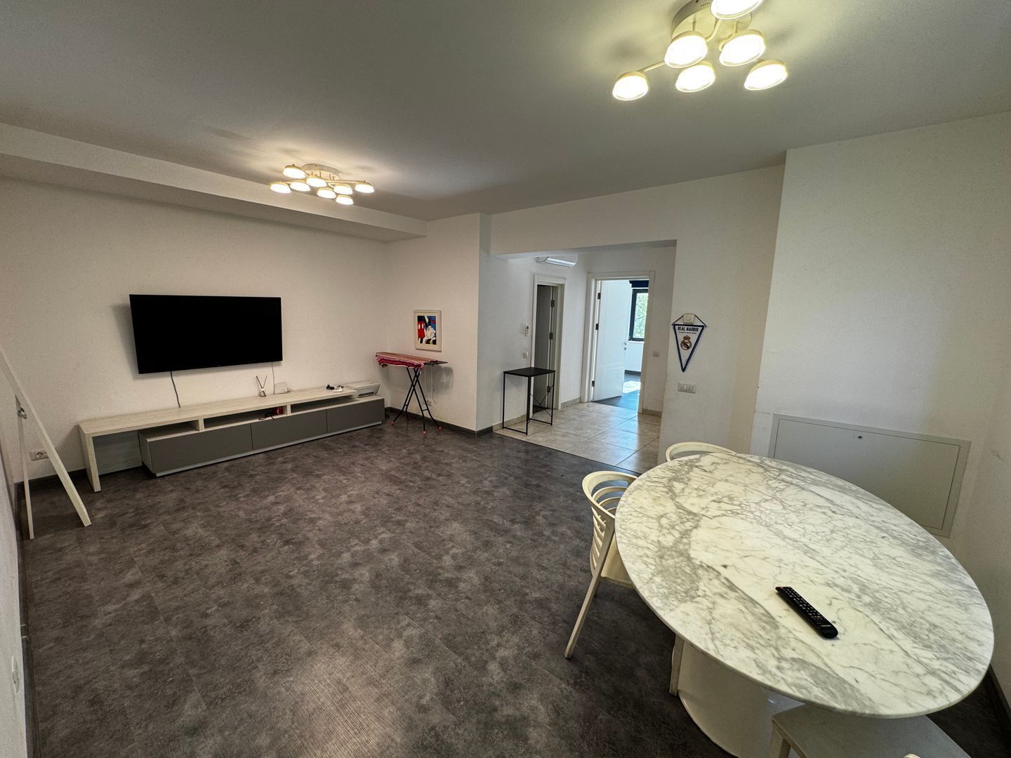 Vila 3 apartamente / 9 camere  Piata Unriii - Parcul Carol IM603 - Poză 20