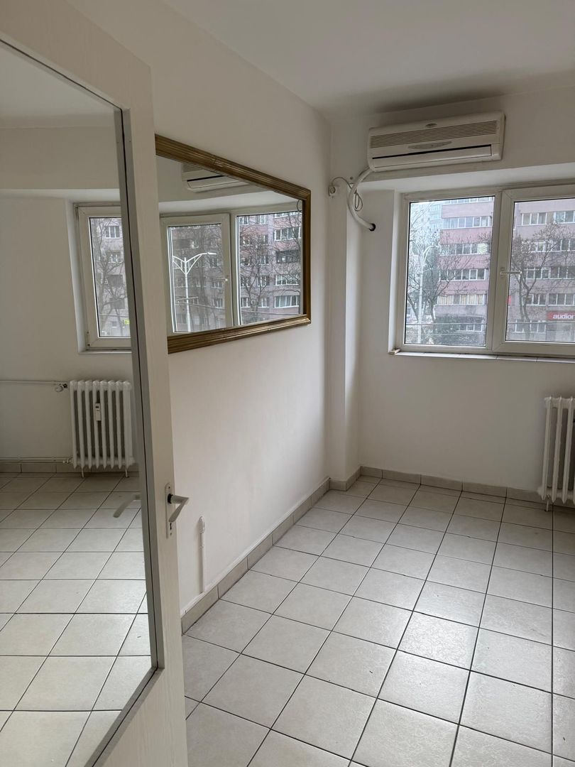 De închiriat: apartament 3 camere - nemobilat - ideal birou - Gorjului - Poză 5